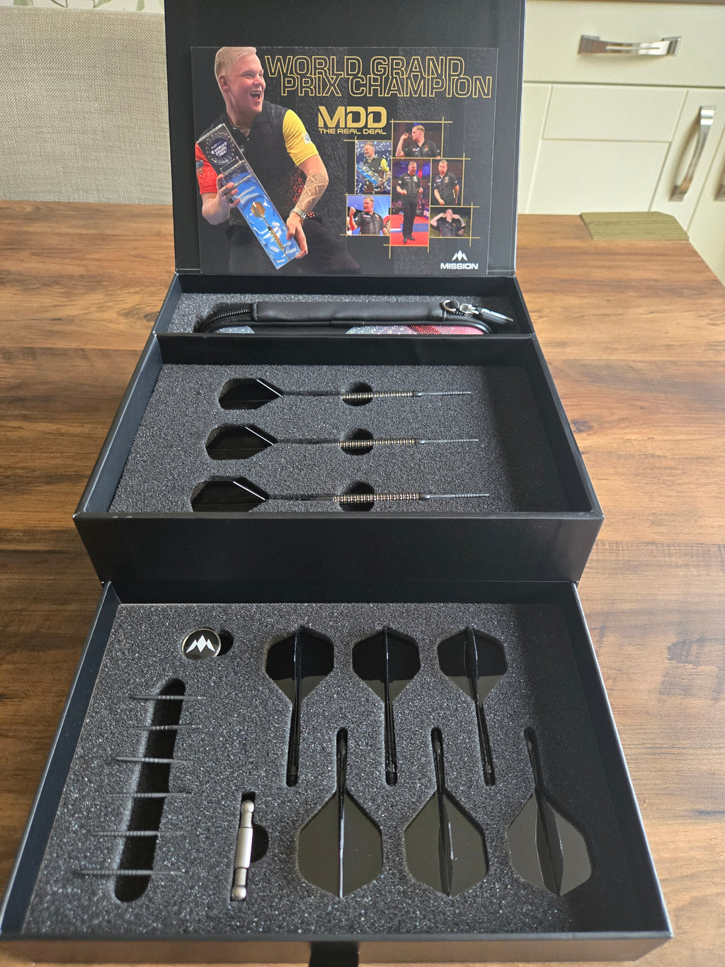 Mission Mike De Decker Limited Edition Darts (No11)