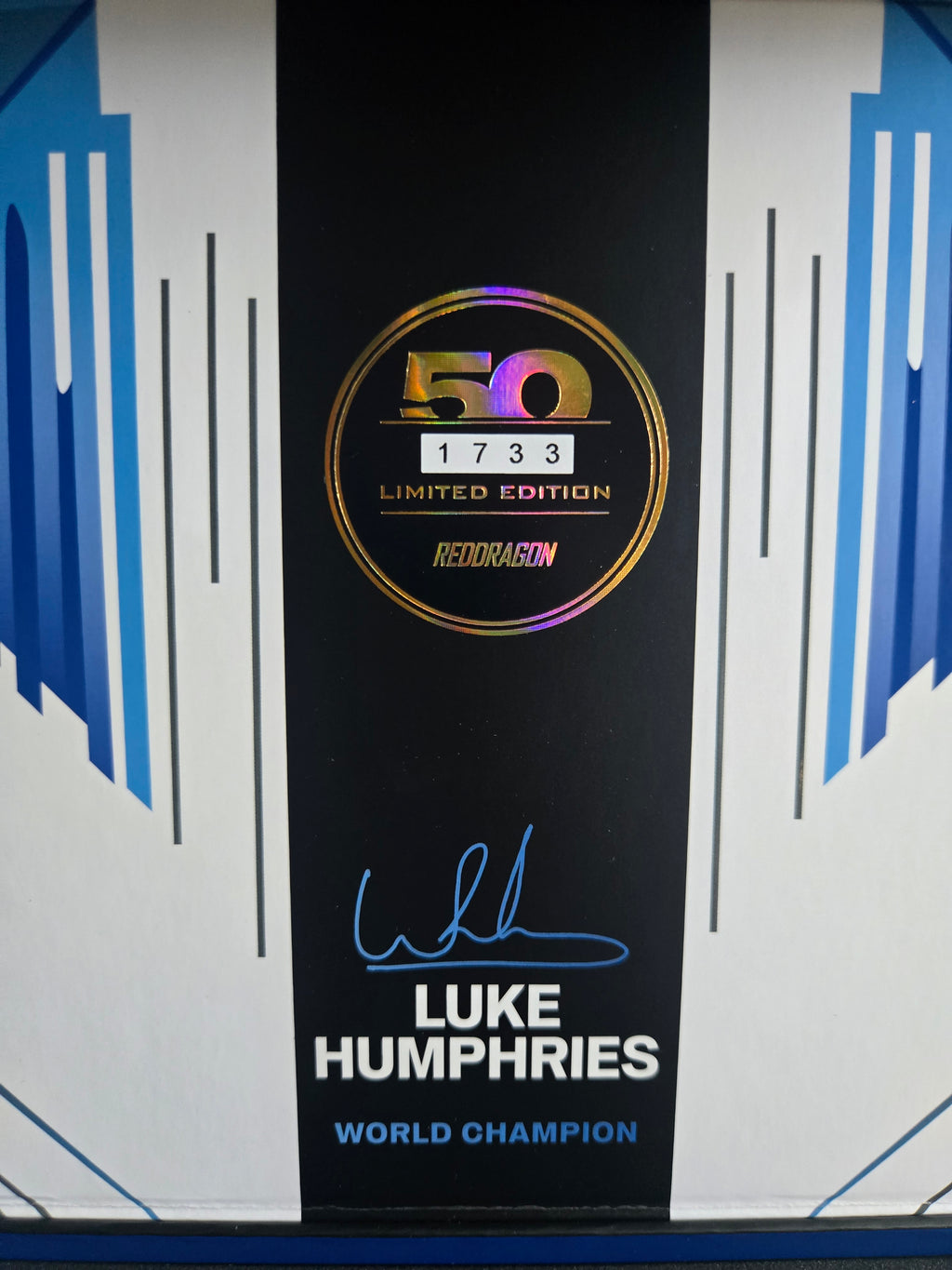Red Dragon Luke Humphries - 50 Year Player Edition