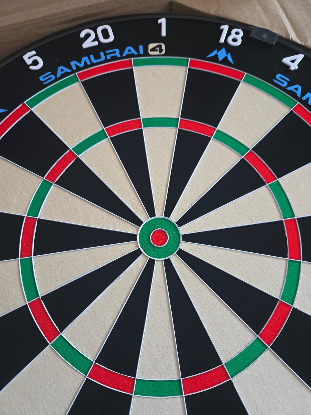 Mission Samurai 4 Dartboard - White Spider Edition
