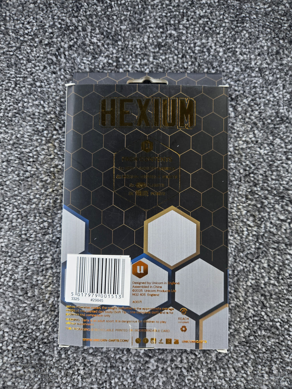 Unicorn Hexium Style 3 Darts