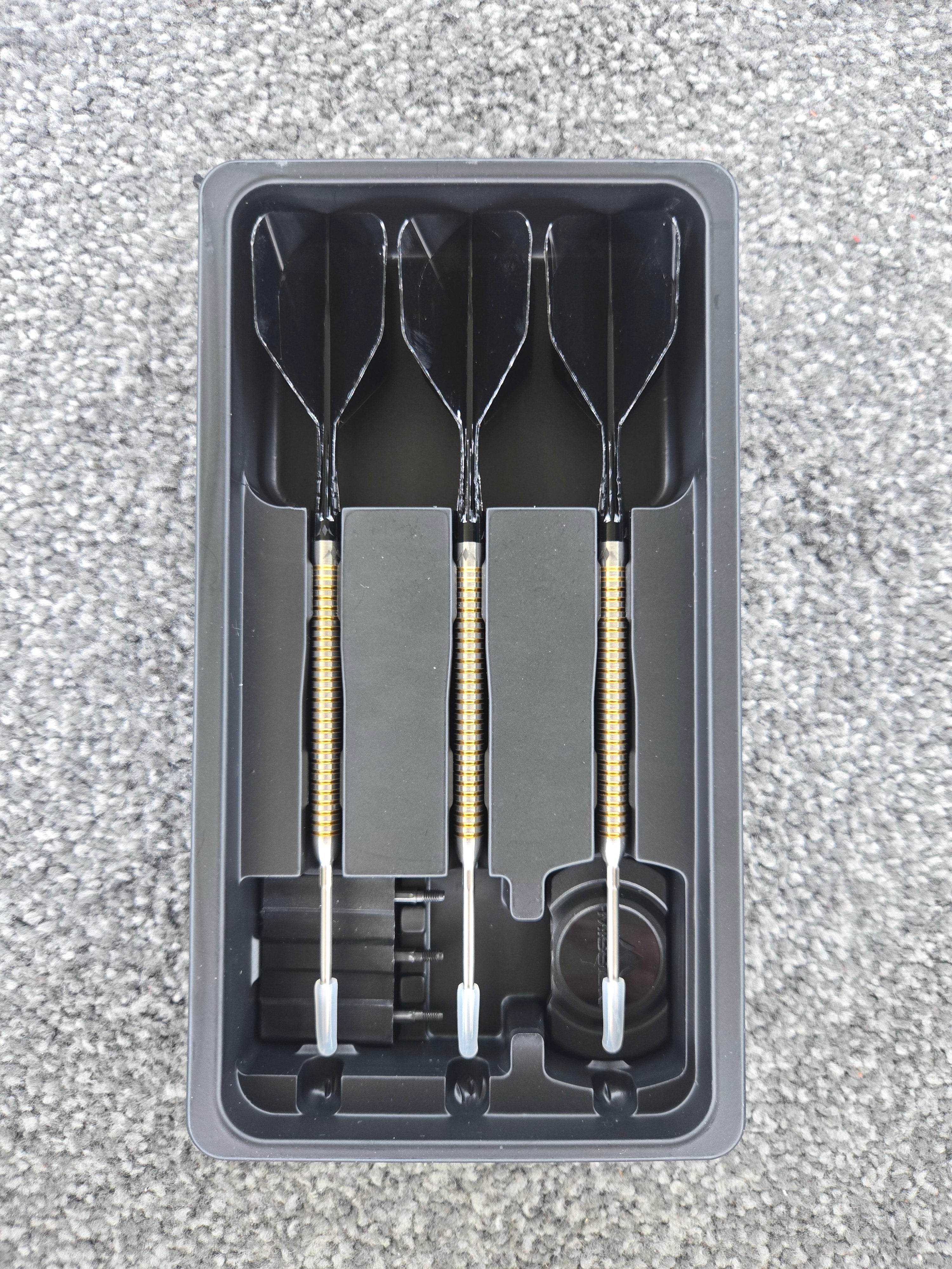 Mission Mike De Decker R2.5 Darts