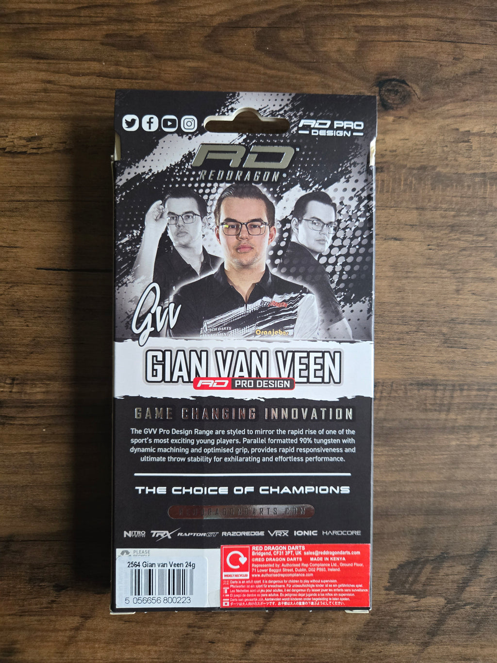 Red Dragon Gian Van Veen Darts