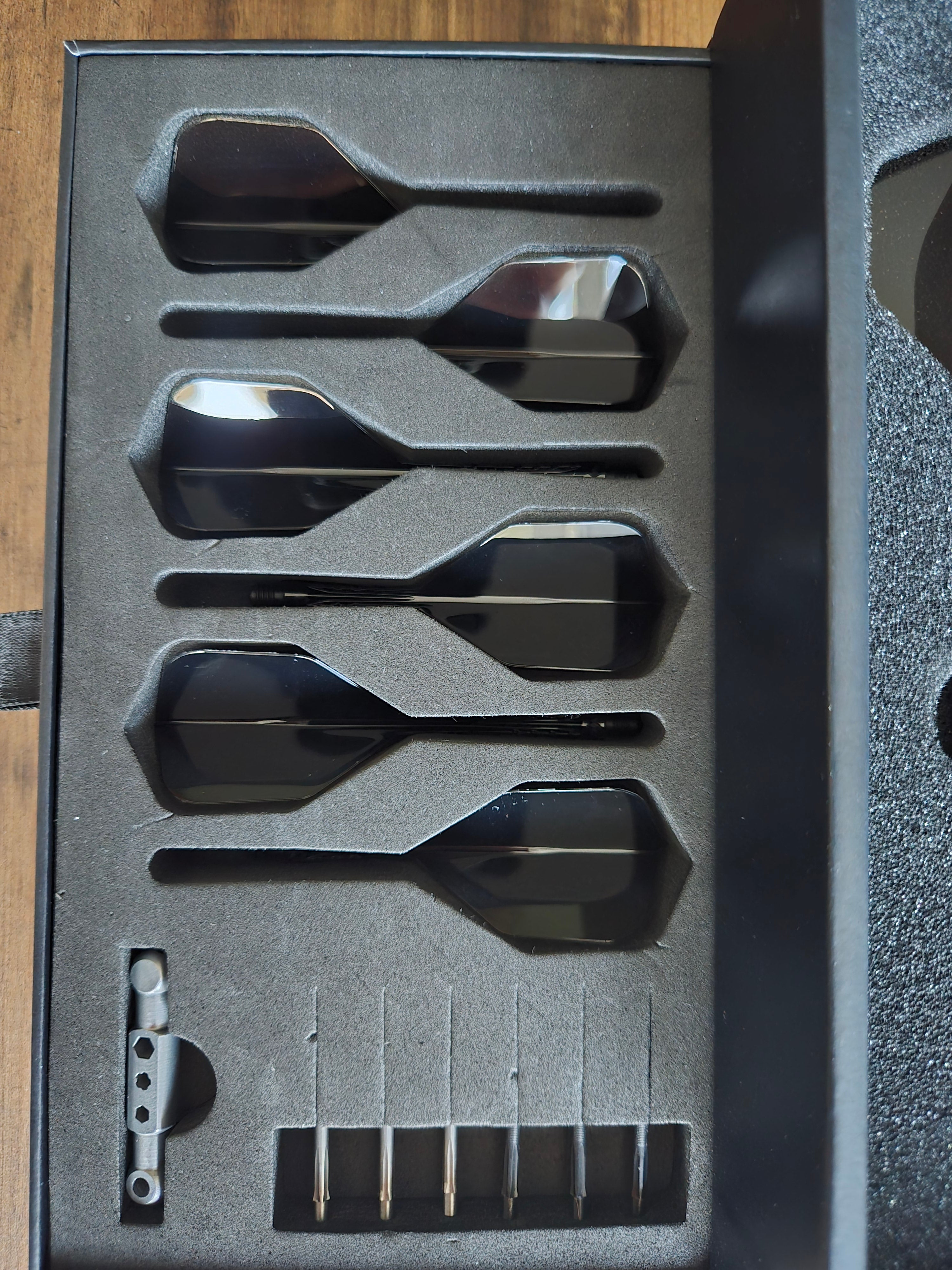 Mission Black Opal Darts