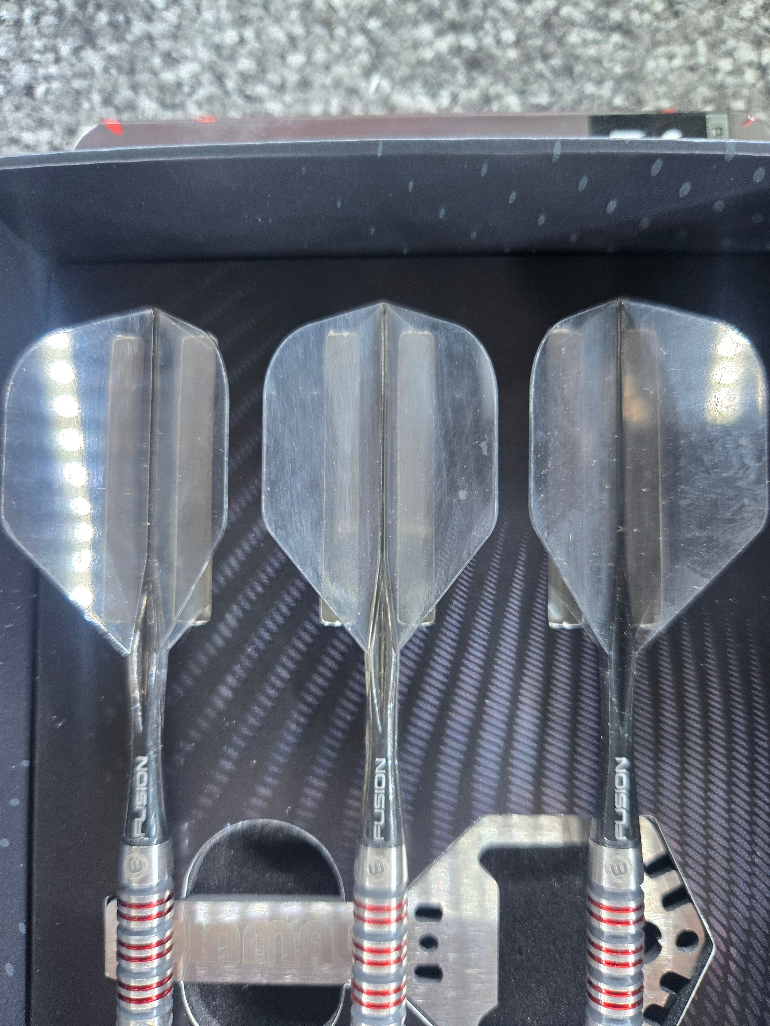 Winmau Fornax Switch Point Parallel Darts