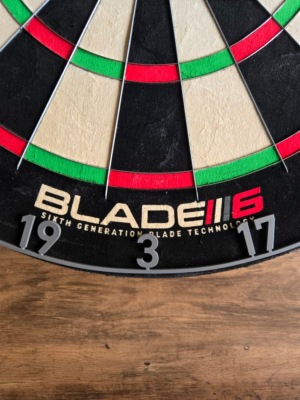 Winmau Blade 6 Triple Core Dartboard