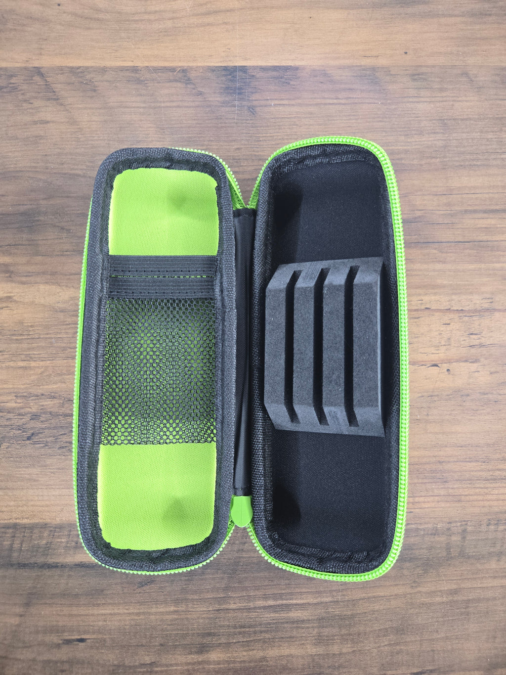 Harrows Blaze Darts Case