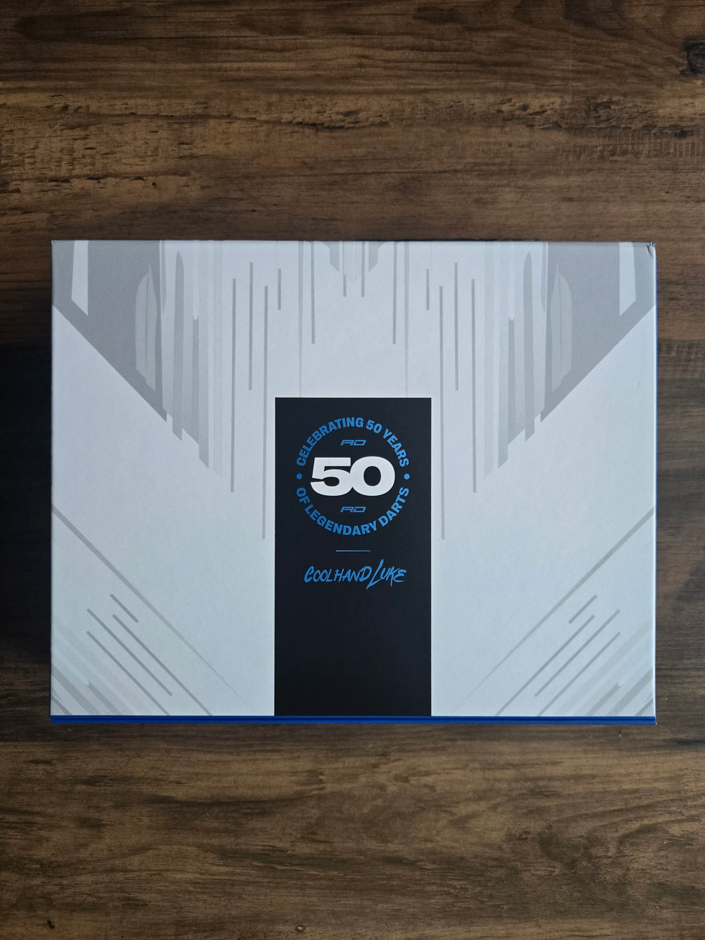 Red Dragon Luke Humphries - 50 Year Player Edition