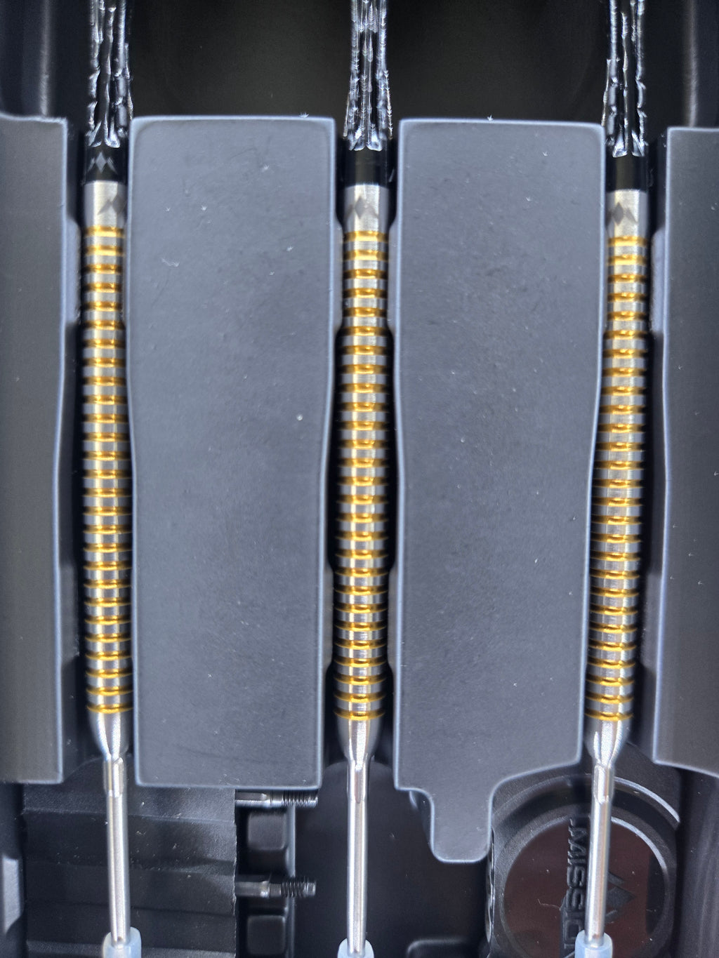 Mission Mike De Decker R2.5 Darts