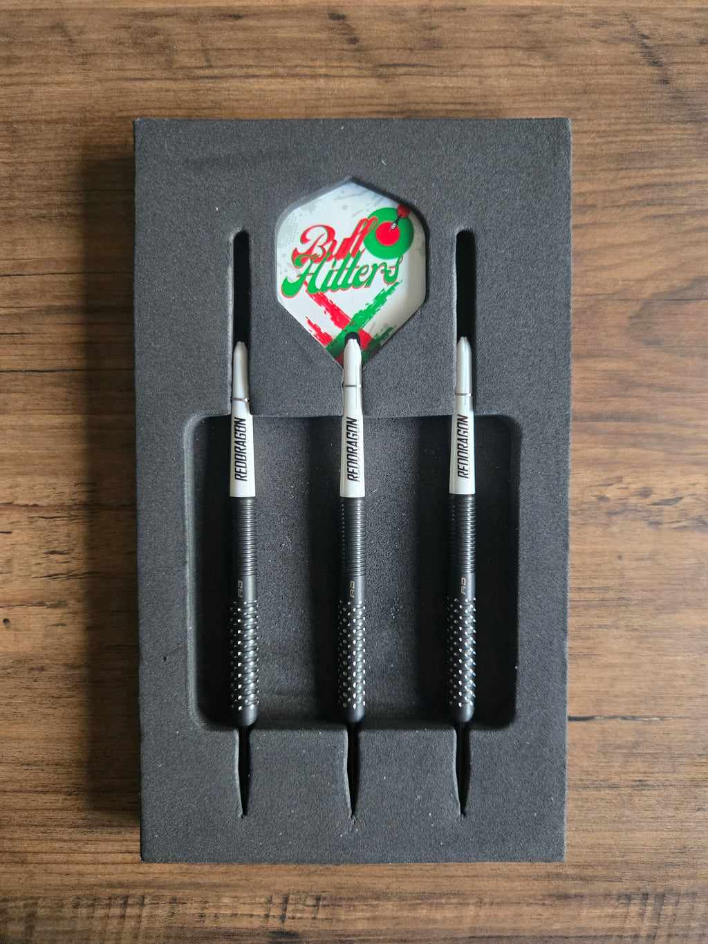 Red Dragon Bullhitters Darts