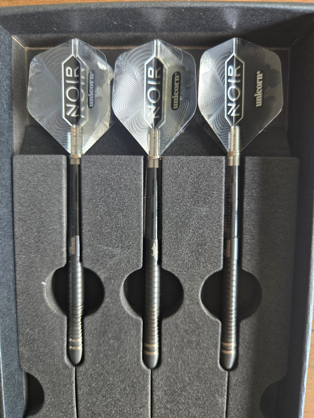 Unicorn Gary Anderson Noir Organic Phase 6 Darts