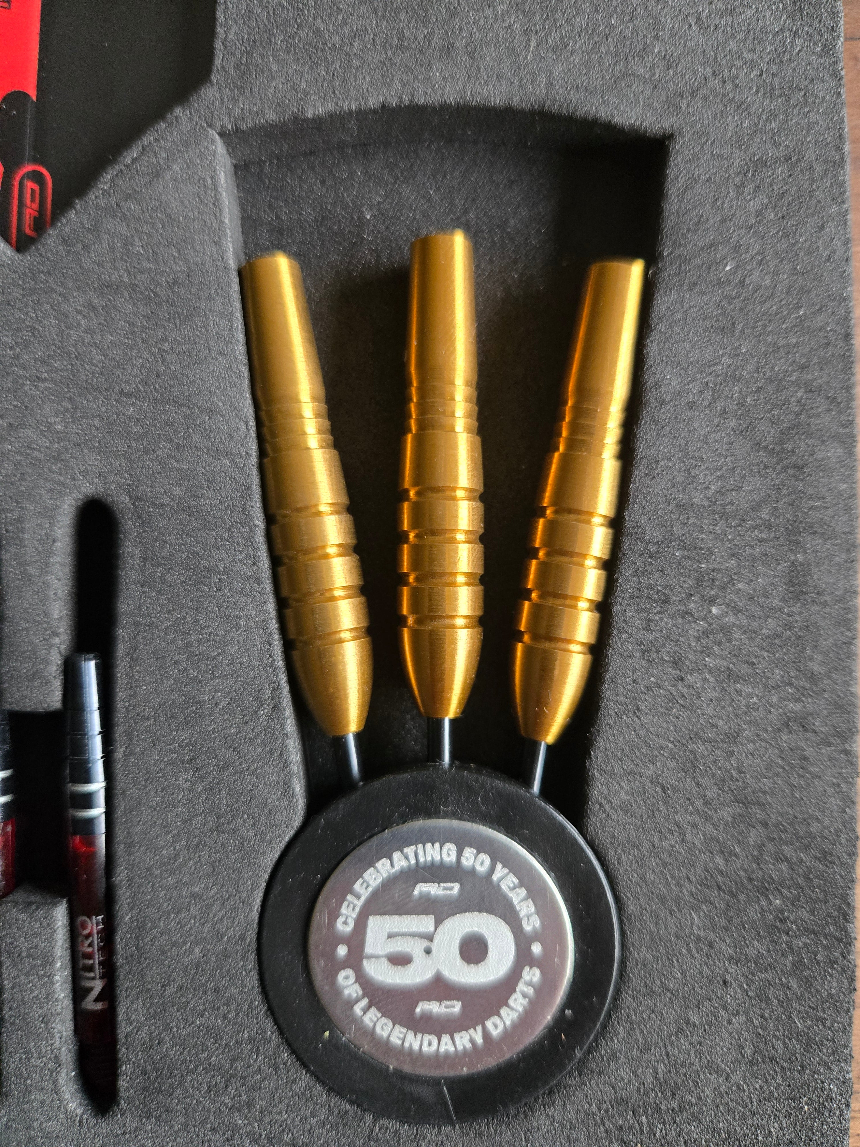 Red Dragon Golden Virgin 5 Darts