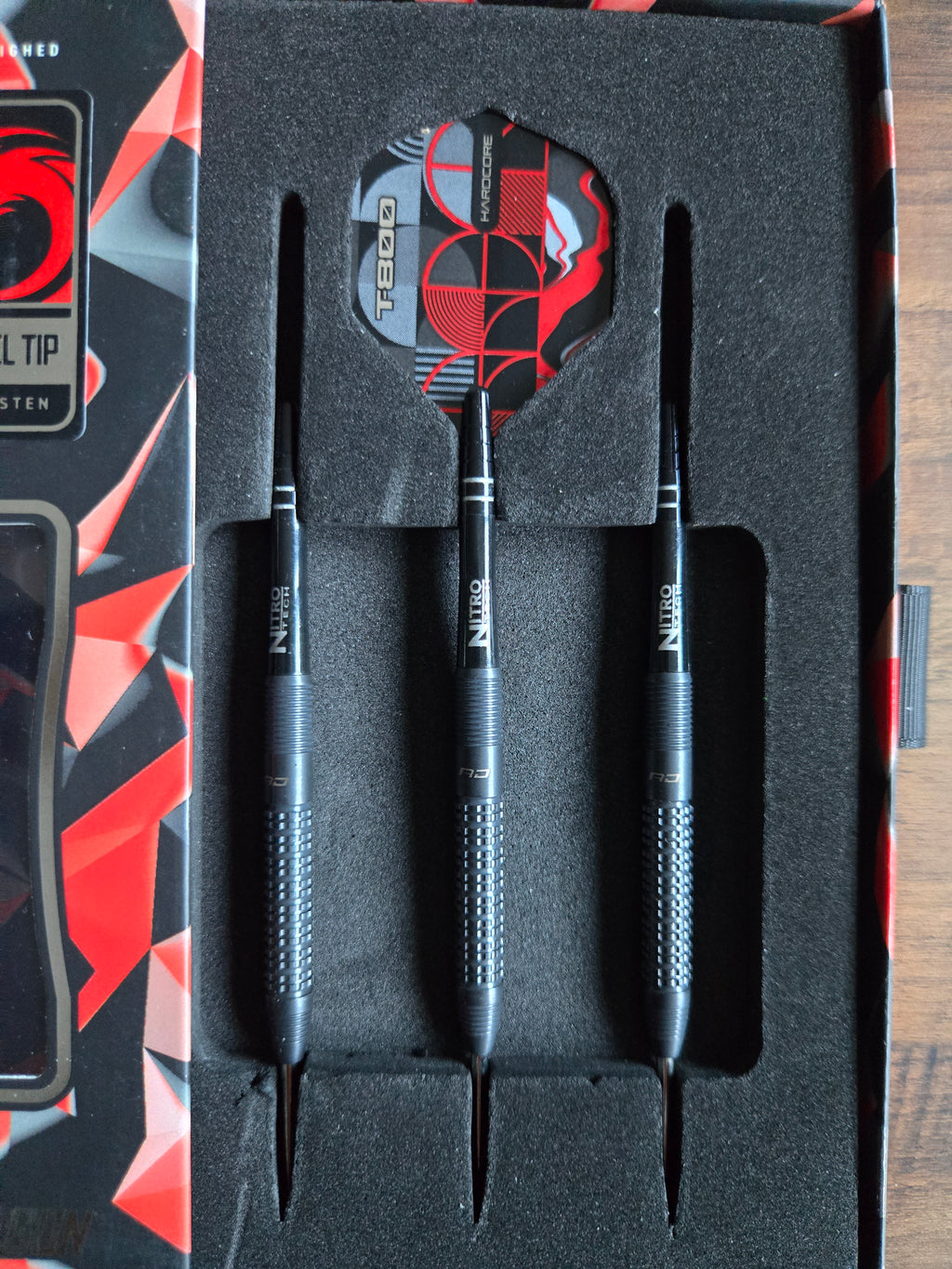 Red Dragon T-800 Darts