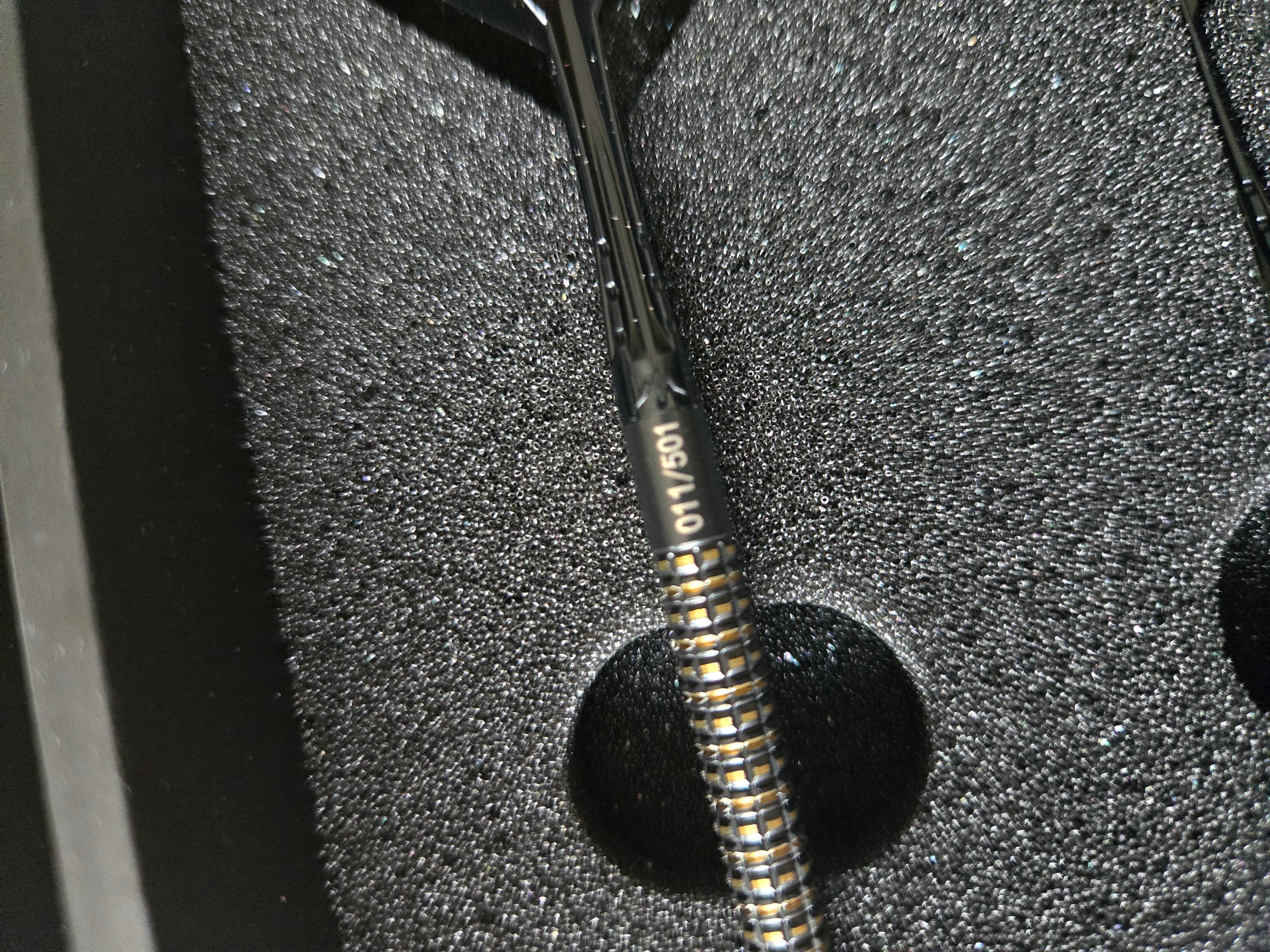 Mission Mike De Decker Limited Edition Darts (No11)