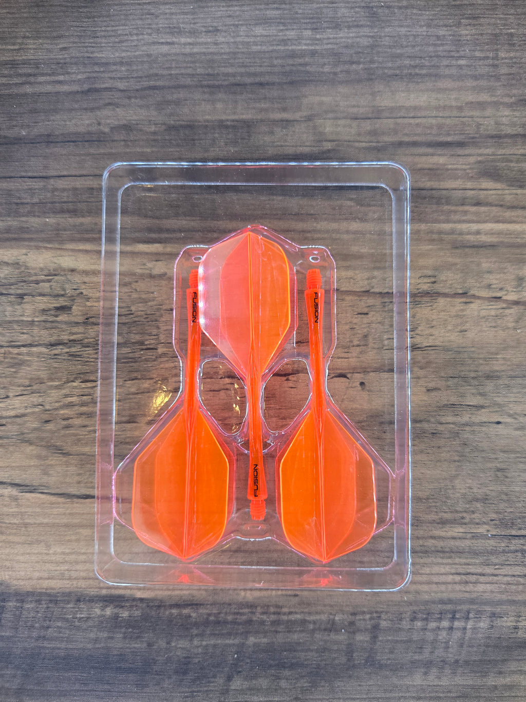 Winmau Fusion Integrated Flight & Shaft - Neon Orange