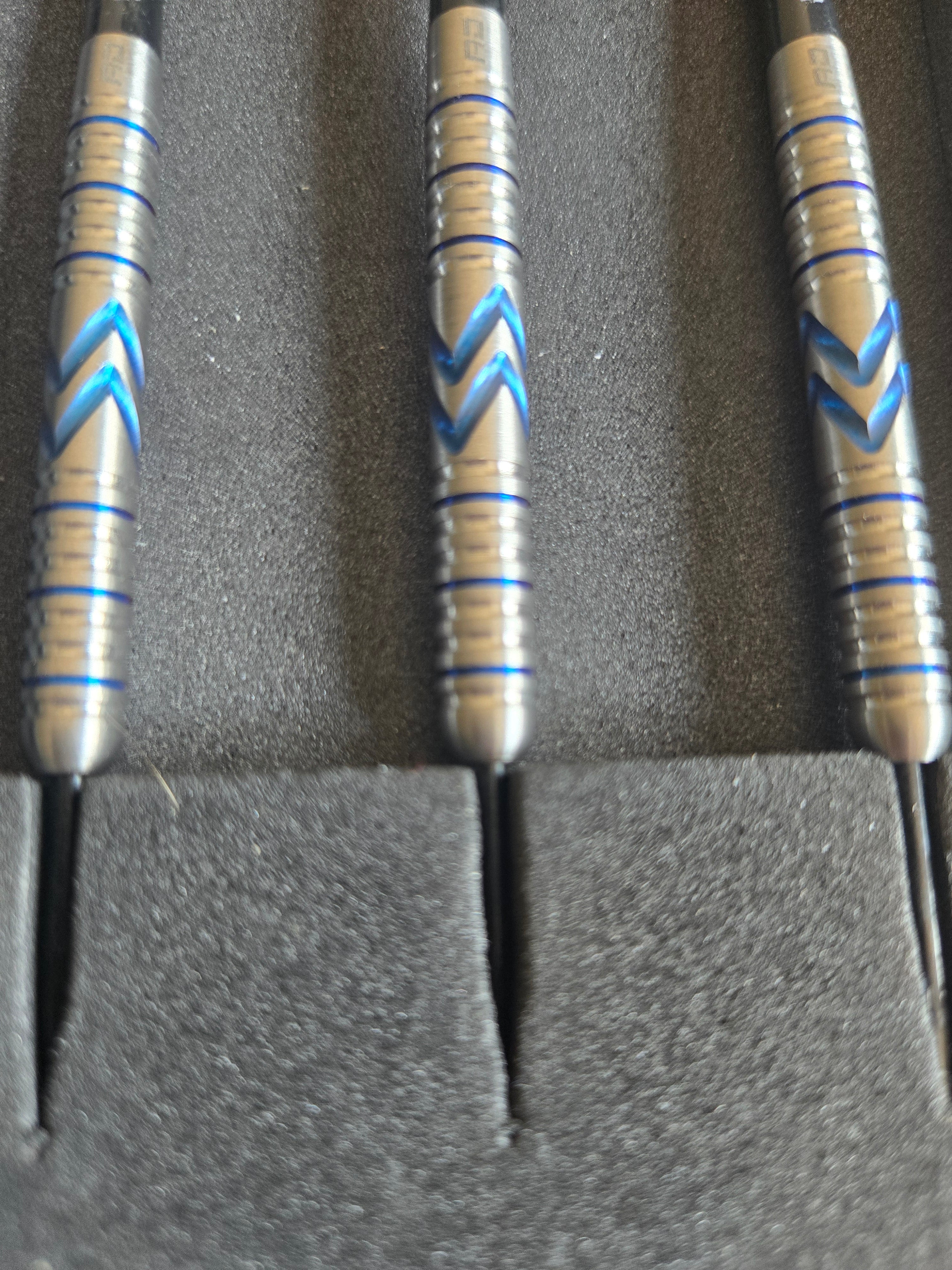 Red Dragon Gerwyn Price Midnight Edition Darts