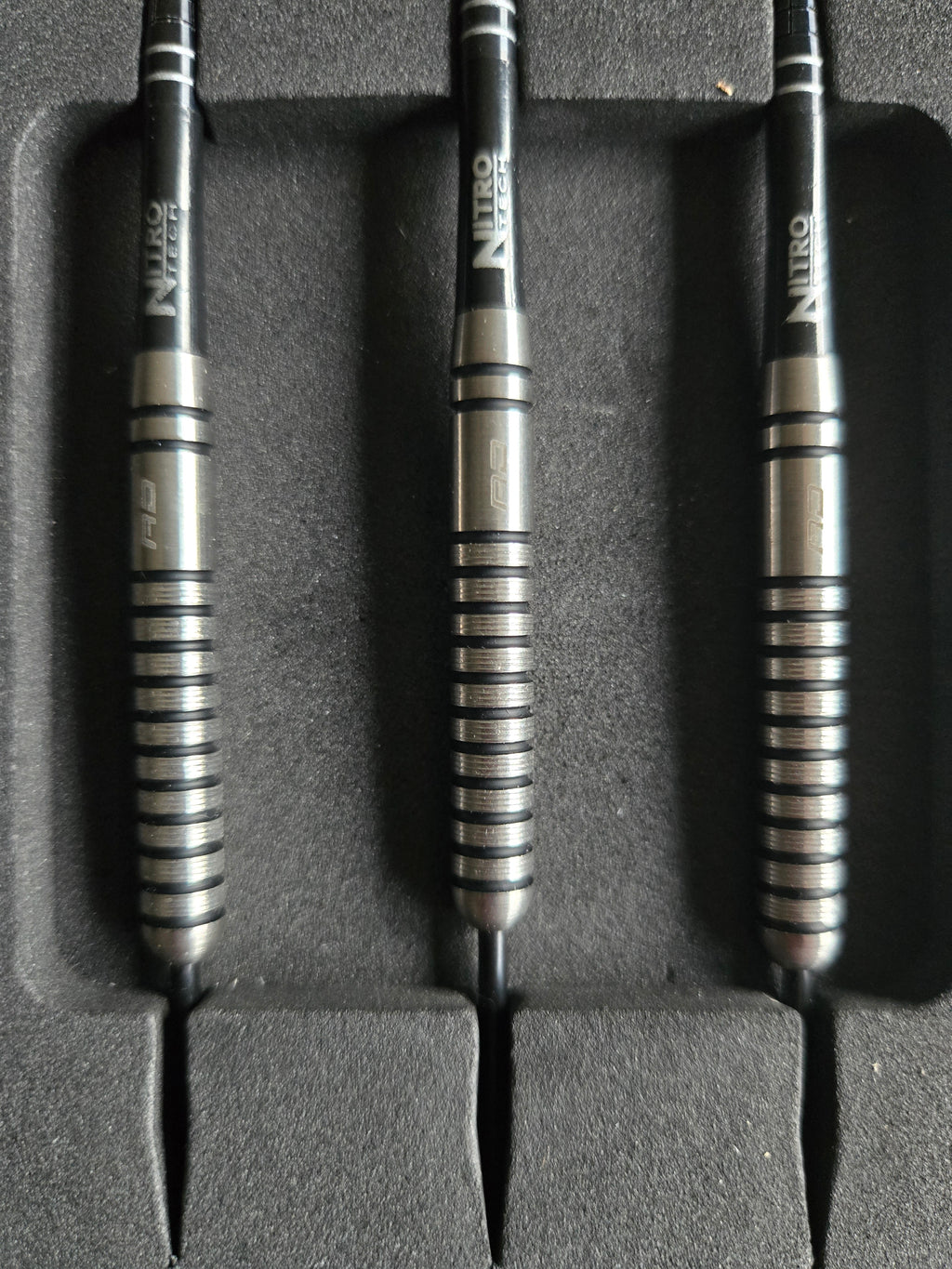 Red Dragon Gian Van Veen Darts