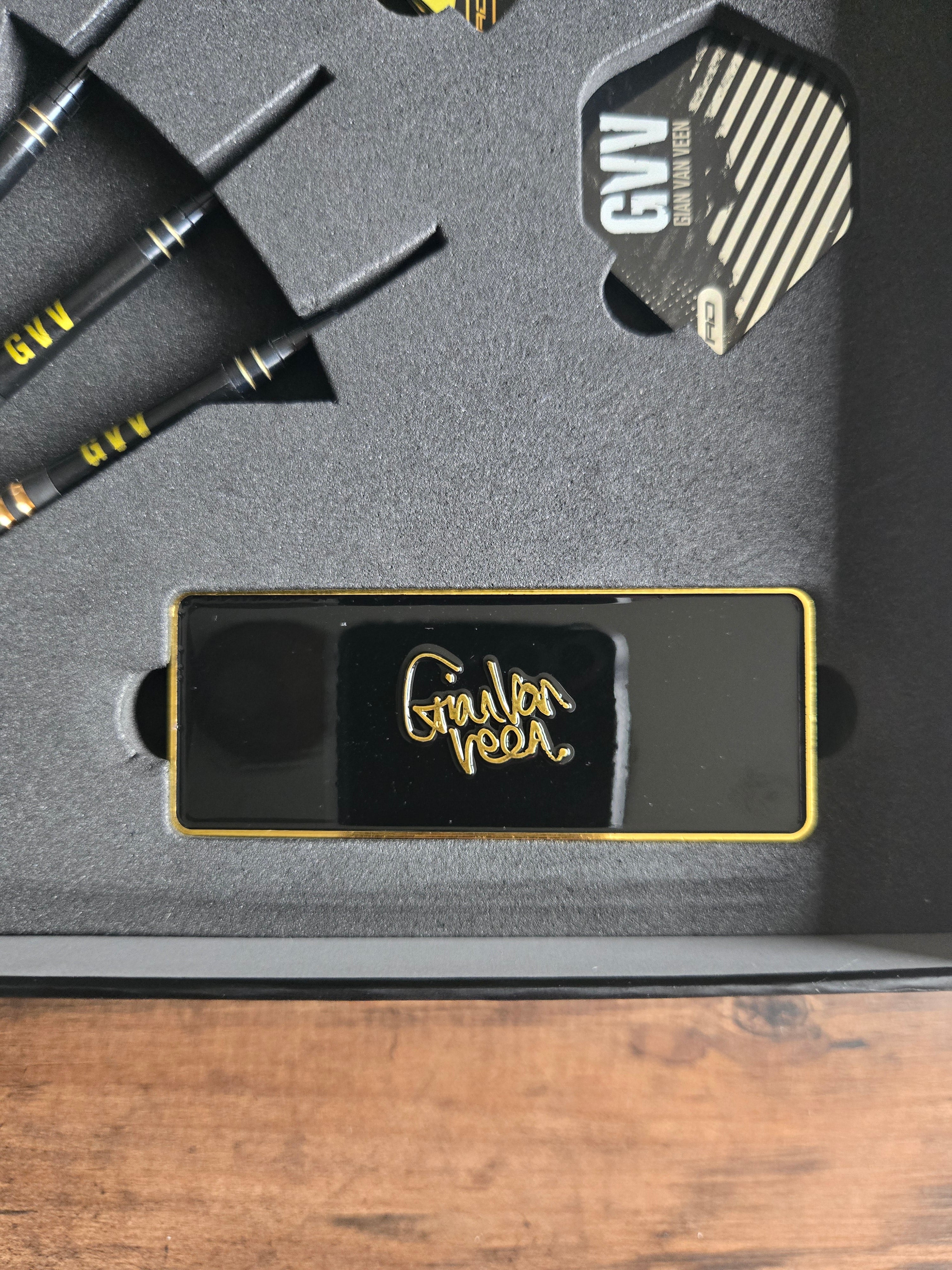 Red Dragon Gian Van Veen - 50 Year Player Edition