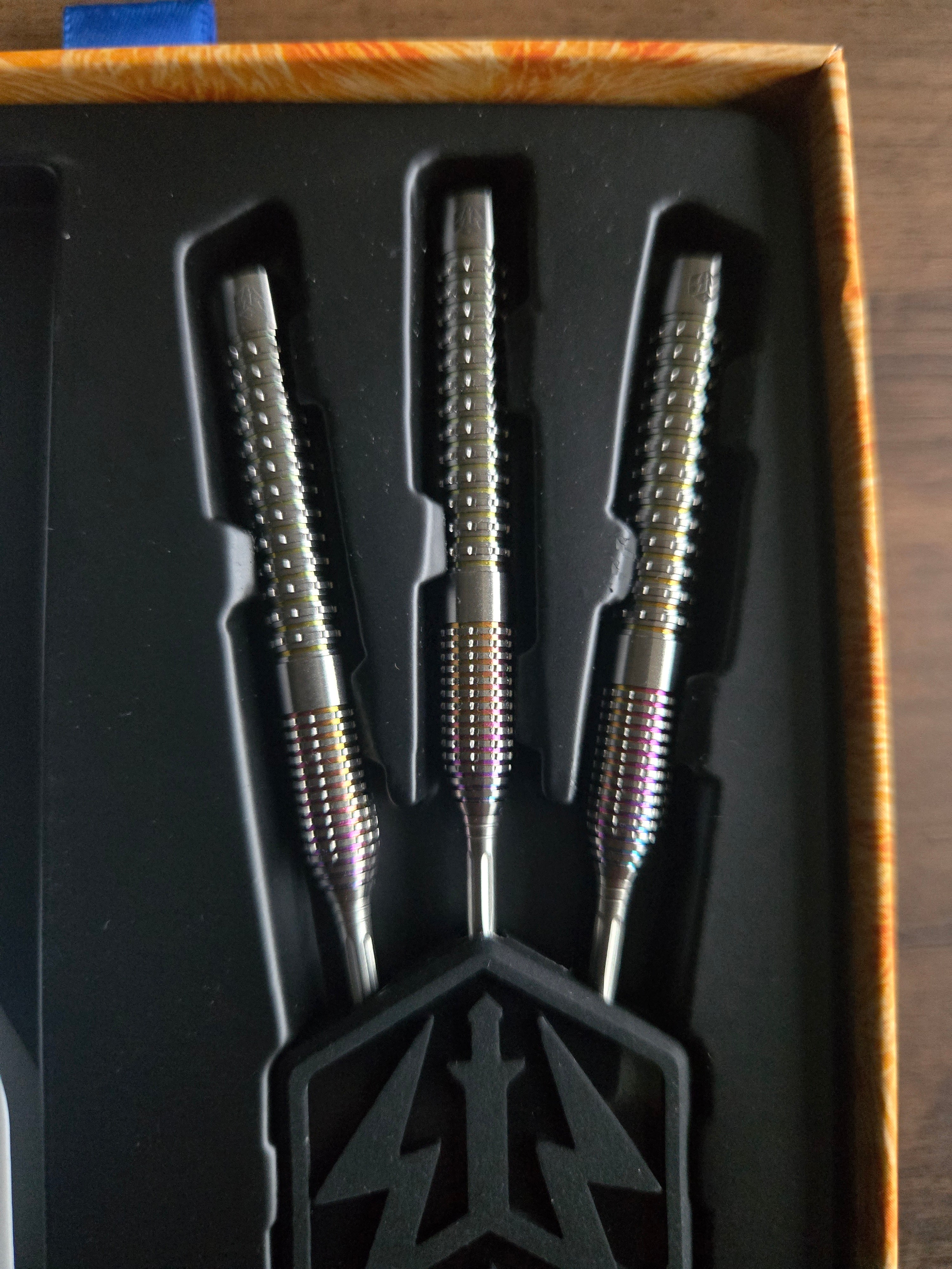 Caliburn Big Cats Darts