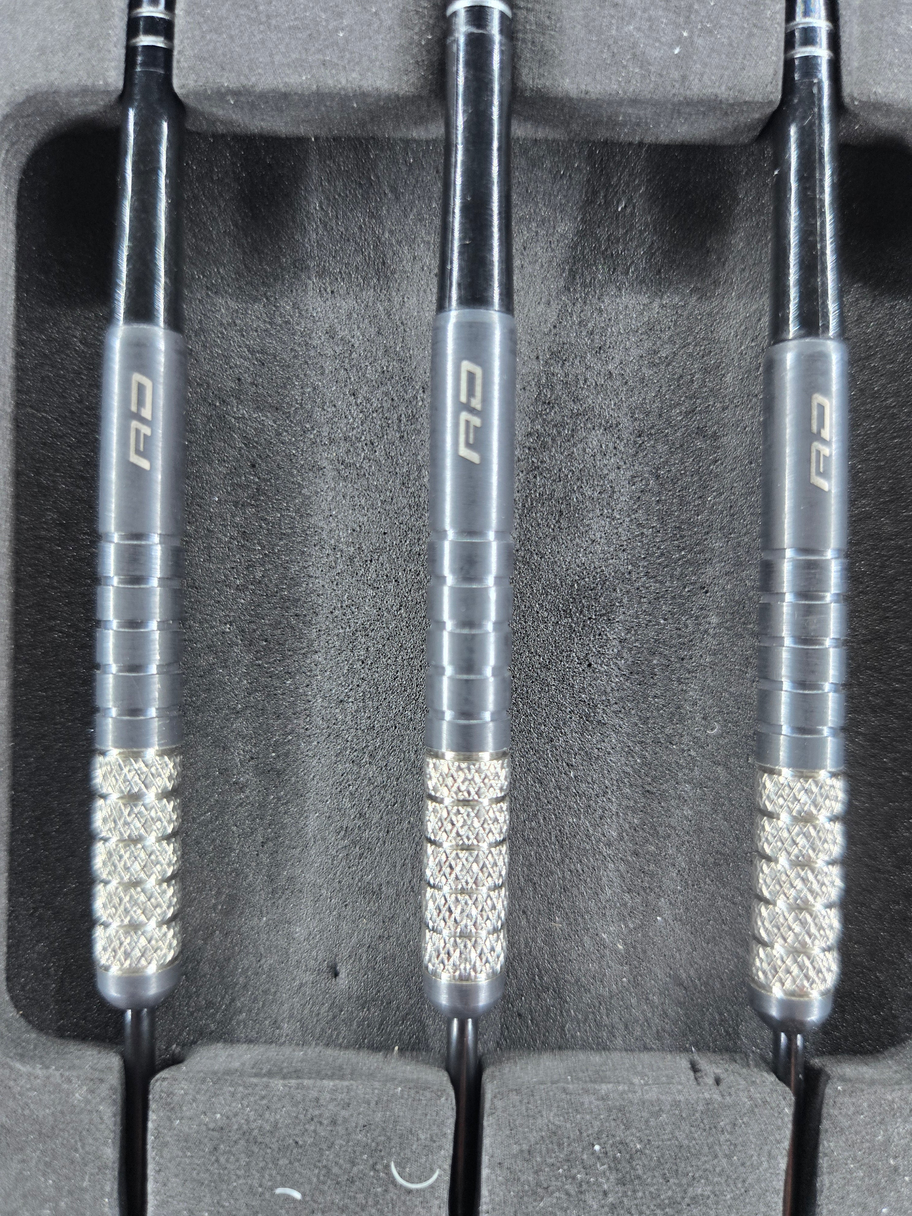 Red Dragon Rob Owen Darts
