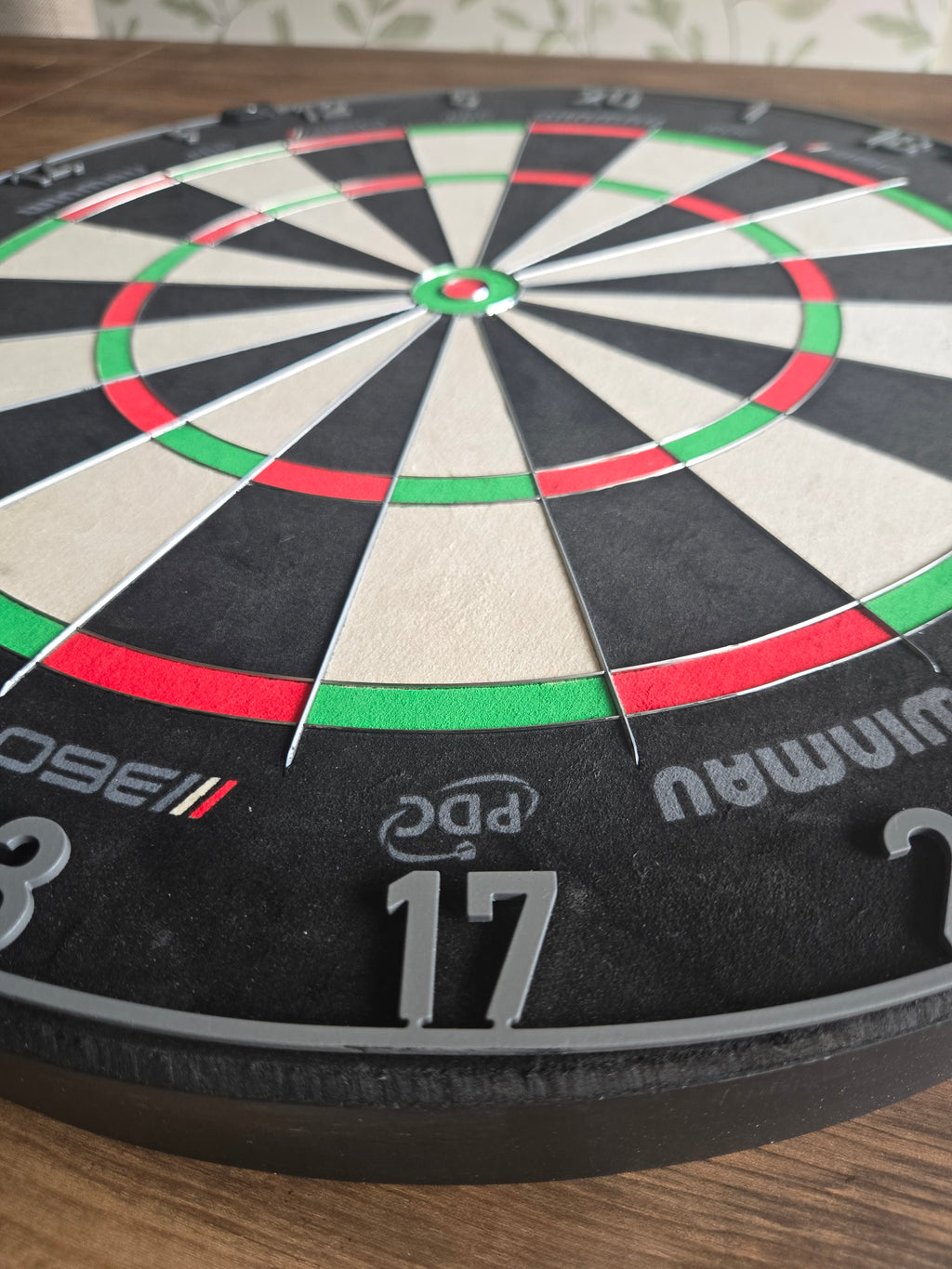 Winmau Blade 360 Triple Core Dartboard